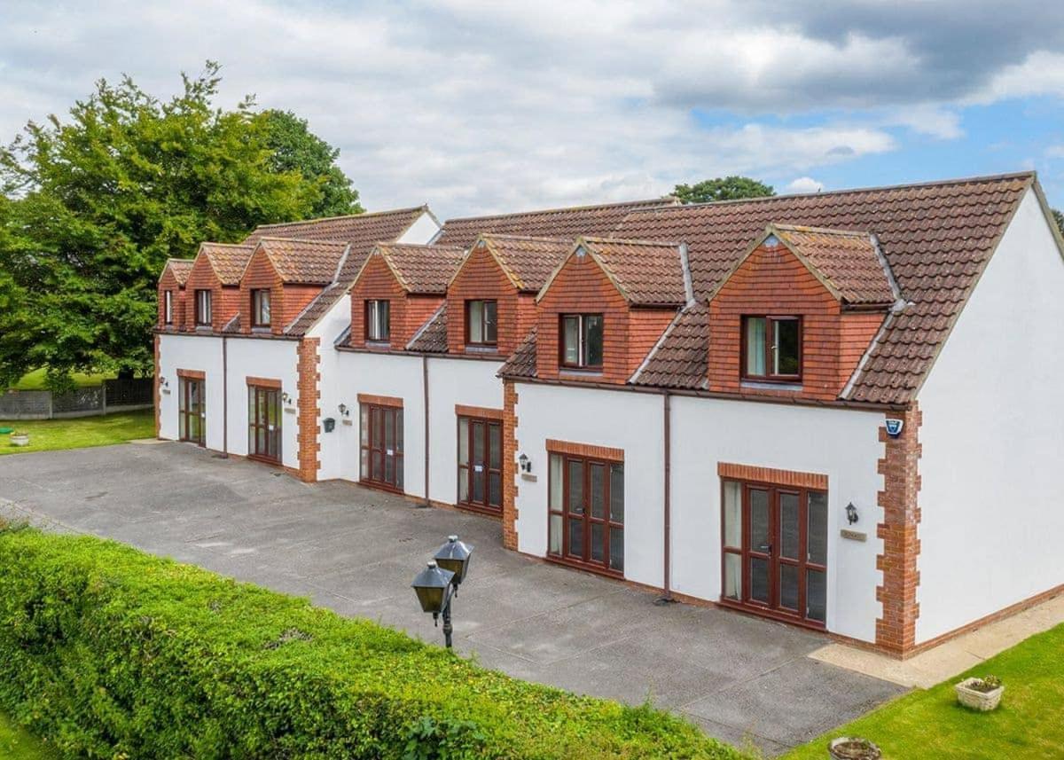 White Rose Country Cottages Thormanby Exterior photo